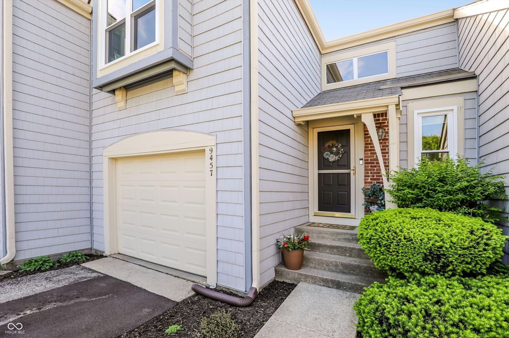 9457 Bridgewater Circle, Indianapolis, IN 46250