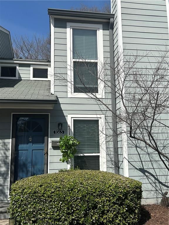 1063 Riverbend Club SE Drive, Atlanta, GA 30339