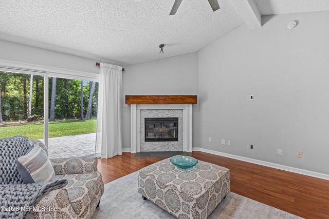 11865 MOUNTAIN ASH Road E, Jacksonville, FL 32223