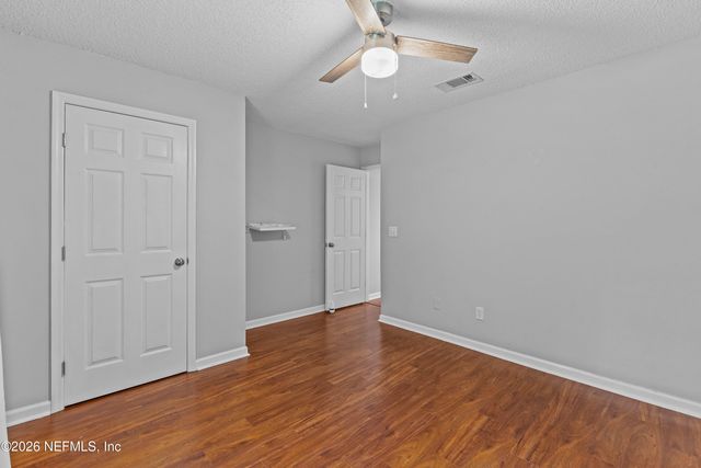 11865 MOUNTAIN ASH Road E, Jacksonville, FL 32223