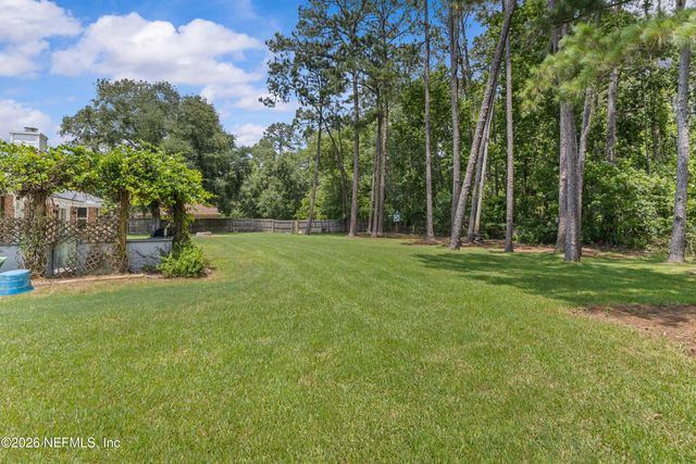 11865 MOUNTAIN ASH Road E, Jacksonville, FL 32223