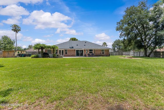 11865 MOUNTAIN ASH Road E, Jacksonville, FL 32223