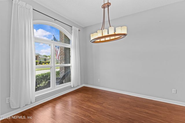 11865 MOUNTAIN ASH Road E, Jacksonville, FL 32223