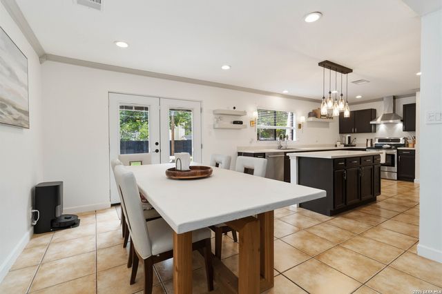 11219 Taylor Crest, San Antonio, TX 78249