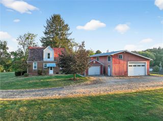 1820 Raccoon Run Rd, Forward Twp, PA 15063