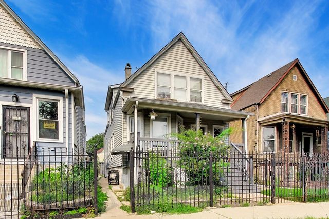 2206 N Kostner Avenue B, Chicago, IL 60639