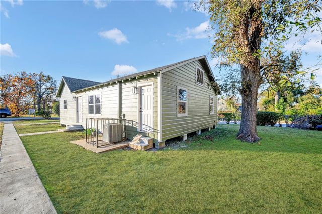 4918 Los Angeles Street, Houston, TX 77026