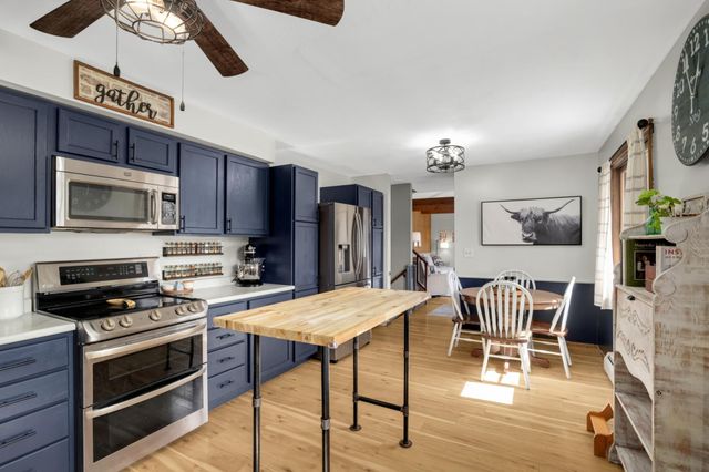 6190 Hillsdale Drive, Mound, MN 55364