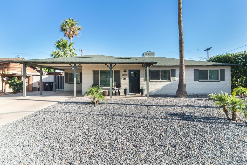 7435 E Granada Road, Scottsdale, AZ 85257