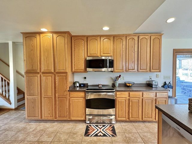 3290 Arroyo ROAD, Brookfield, WI 53045