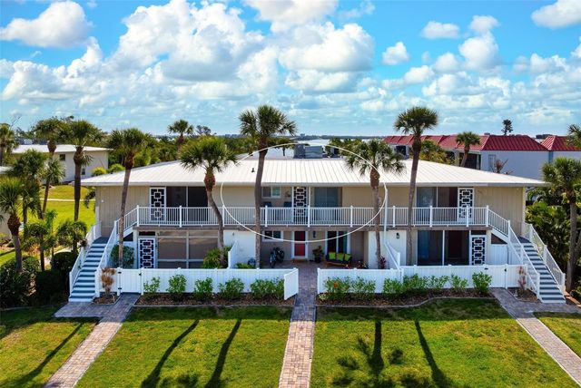 711 MANATEE AVENUE, Holmes Beach, FL 34217