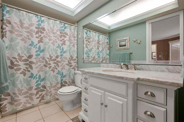711 MANATEE AVENUE, Holmes Beach, FL 34217