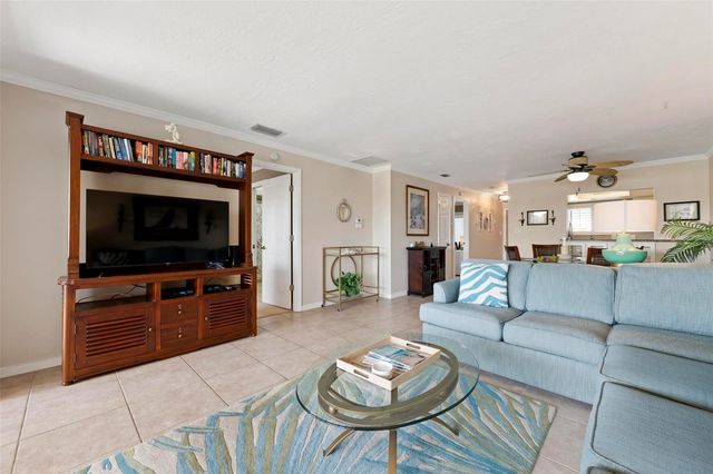 711 MANATEE AVENUE, Holmes Beach, FL 34217