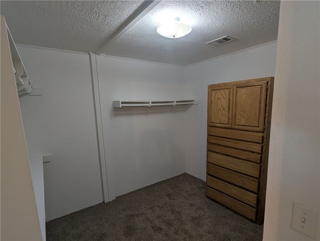 933 Grand View St, Corpus Christi, TX 78418