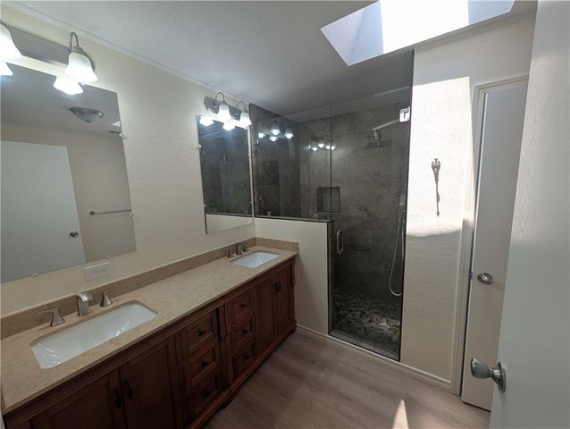 933 Grand View St, Corpus Christi, TX 78418