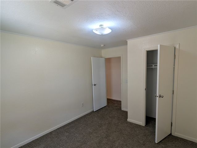 933 Grand View St, Corpus Christi, TX 78418