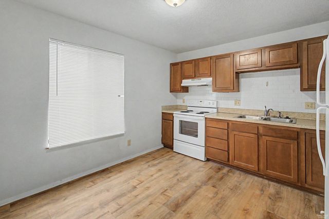 1019 Fremont Street, Manhattan, KS 66502
