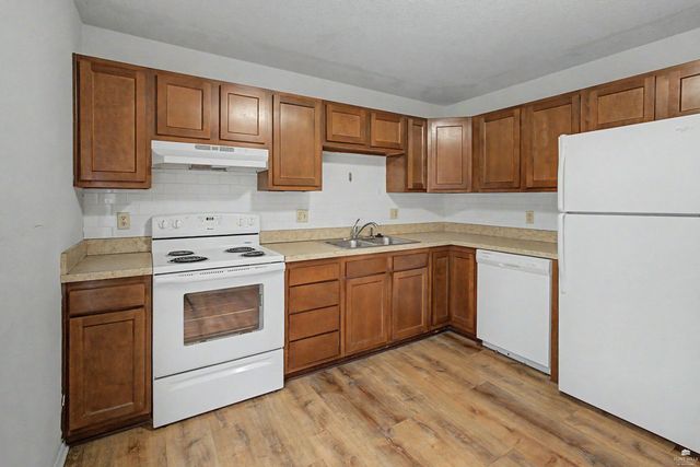 1019 Fremont Street, Manhattan, KS 66502
