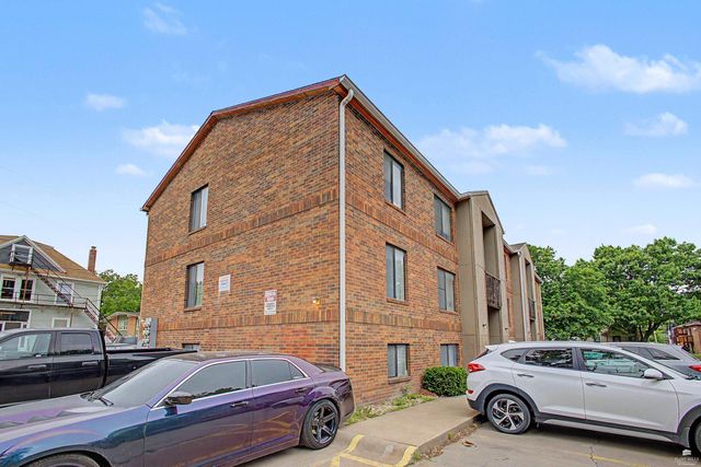1019 Fremont Street, Manhattan, KS 66502
