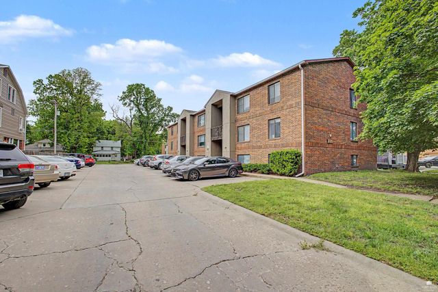 1019 Fremont Street, Manhattan, KS 66502