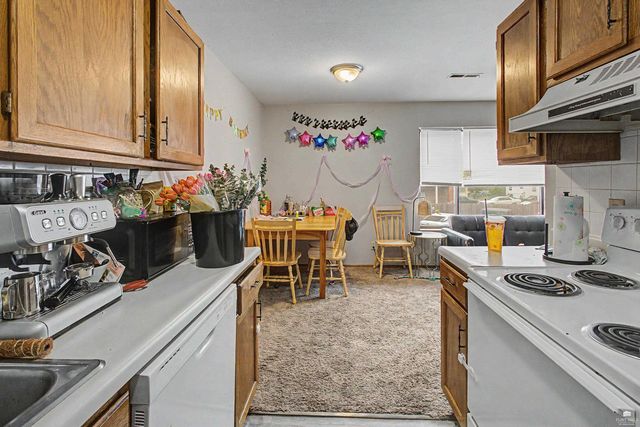 1019 Fremont Street, Manhattan, KS 66502