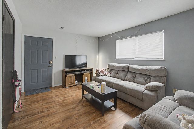 1019 Fremont Street, Manhattan, KS 66502