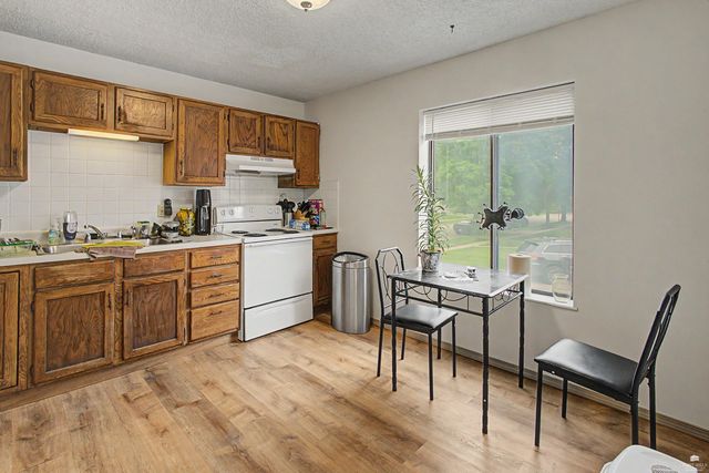 1019 Fremont Street, Manhattan, KS 66502
