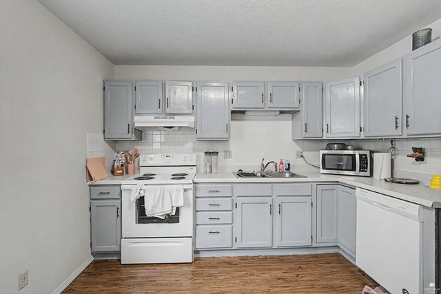 1019 Fremont Street, Manhattan, KS 66502