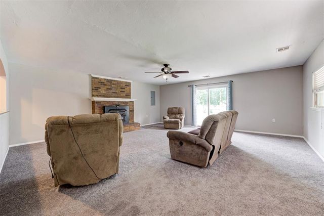 7024 S Kleiner Avenue, Oklahoma City, OK 73097