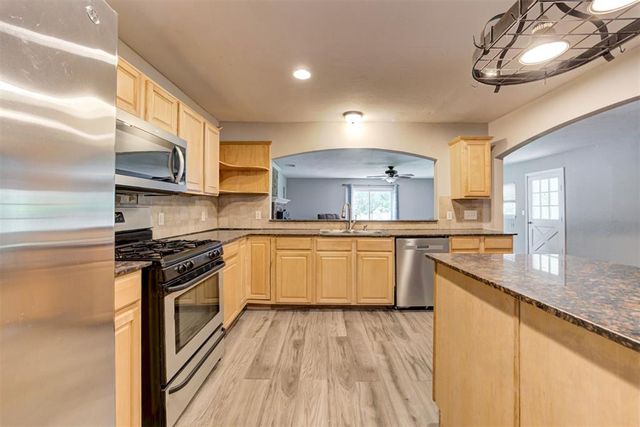 7024 S Kleiner Avenue, Oklahoma City, OK 73097