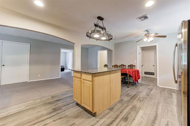 7024 S Kleiner Avenue, Oklahoma City, OK 73097