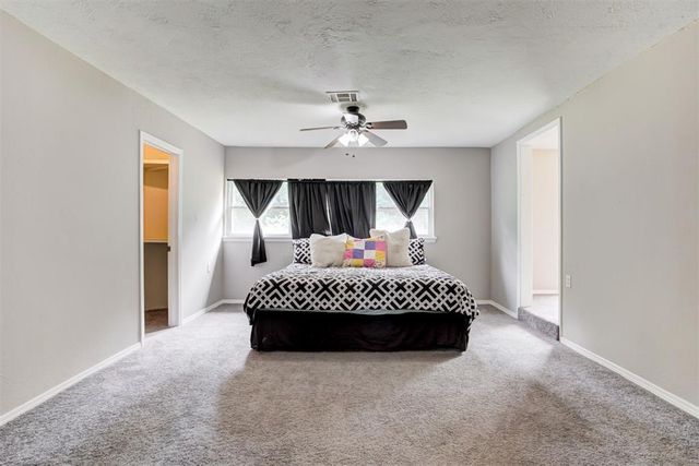 7024 S Kleiner Avenue, Oklahoma City, OK 73097