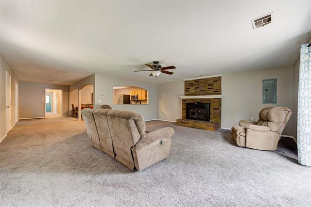7024 S Kleiner Avenue, Oklahoma City, OK 73097
