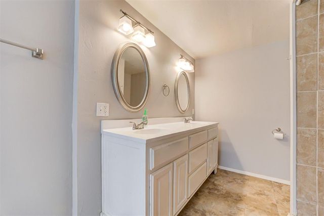 7024 S Kleiner Avenue, Oklahoma City, OK 73097