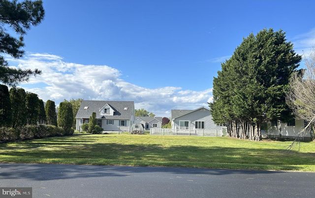 1 HEMLOCK, Frankford, DE 19945