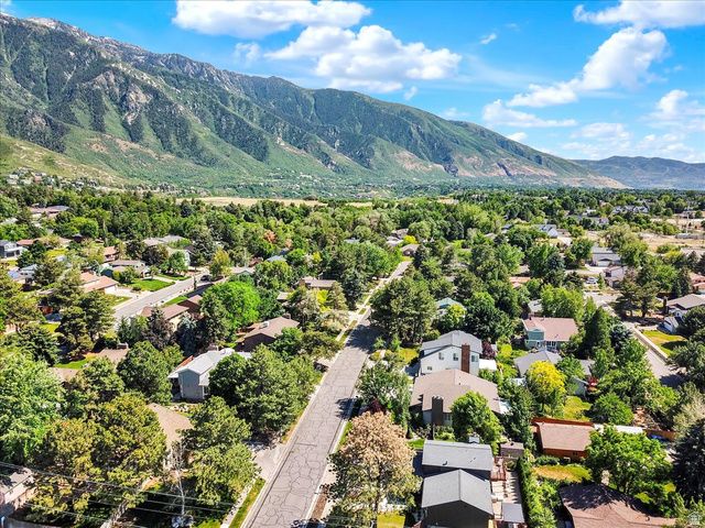 9628 S 2760 E, Sandy, UT 84092