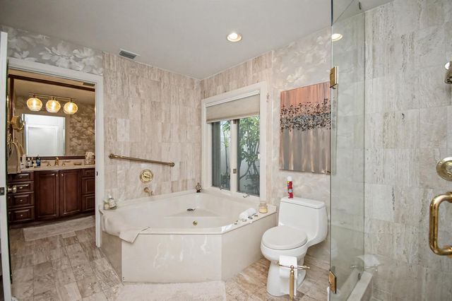 7838 Tennyson Court, Boca Raton, FL 33433