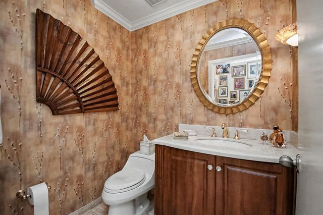 7838 Tennyson Court, Boca Raton, FL 33433