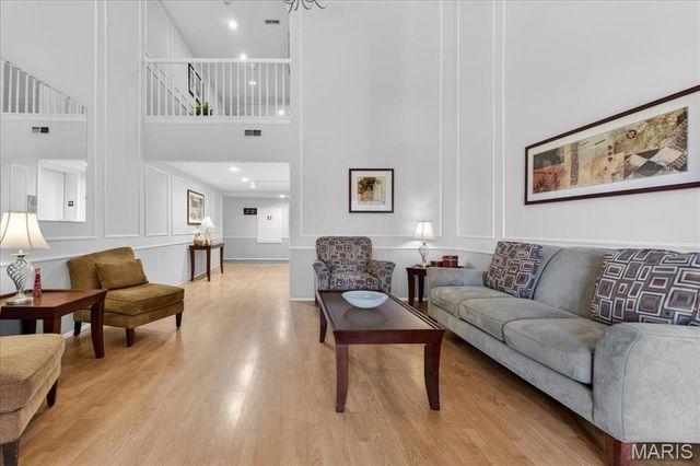 514 Coeur De Royale Drive 105, St Louis, MO 63141