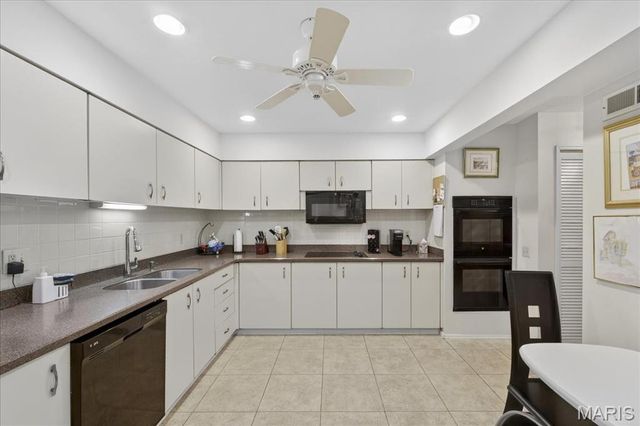 514 Coeur De Royale Drive 105, St Louis, MO 63141