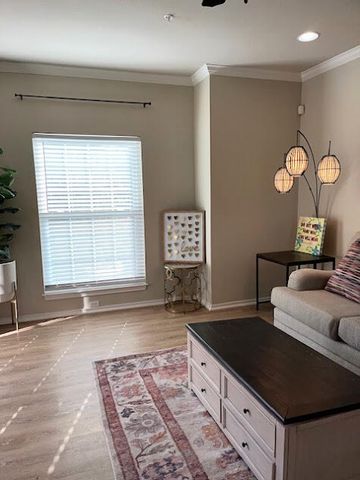 2106 Main Street, Unit 7, Lubbock, TX 79401