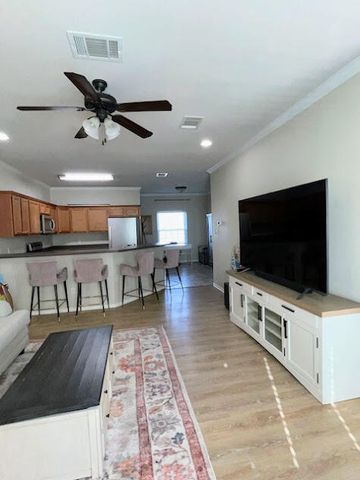 2106 Main Street, Unit 7, Lubbock, TX 79401