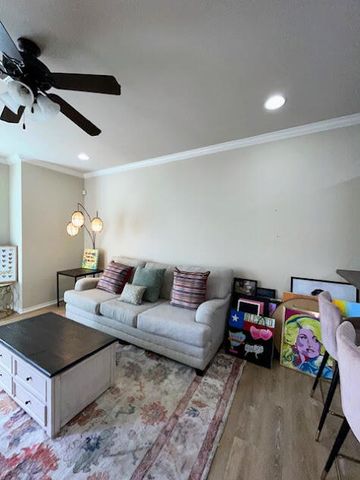 2106 Main Street, Unit 7, Lubbock, TX 79401