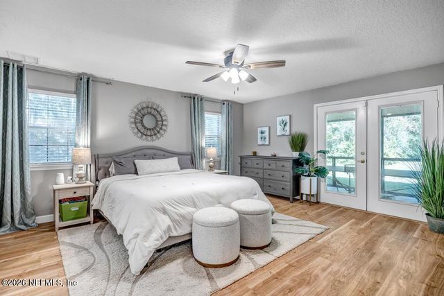 1929 VILLAGE TRAIL Way, Jacksonville, FL 32259