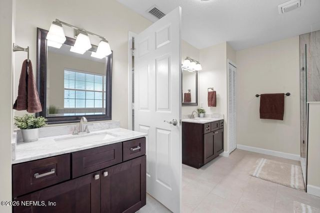 1929 VILLAGE TRAIL Way, Jacksonville, FL 32259