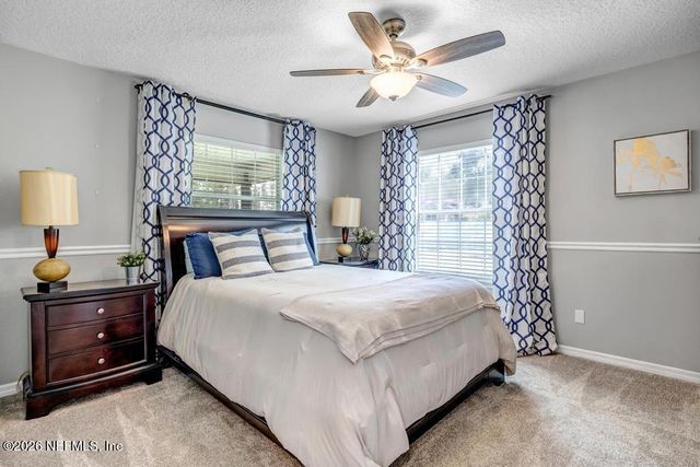 1929 VILLAGE TRAIL Way, Jacksonville, FL 32259
