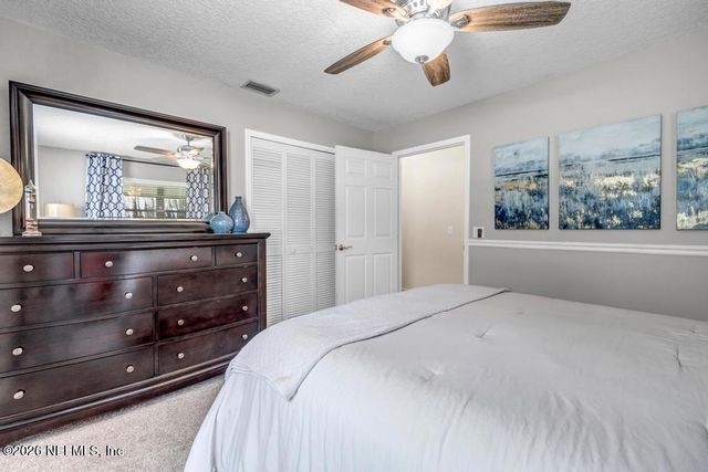 1929 VILLAGE TRAIL Way, Jacksonville, FL 32259