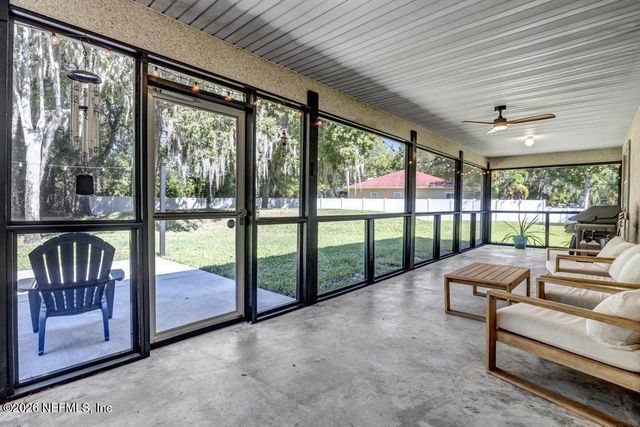 1929 VILLAGE TRAIL Way, Jacksonville, FL 32259
