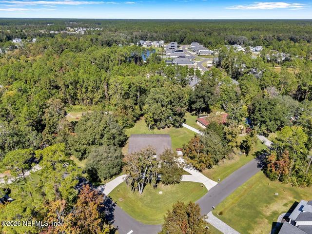 1929 VILLAGE TRAIL Way, Jacksonville, FL 32259