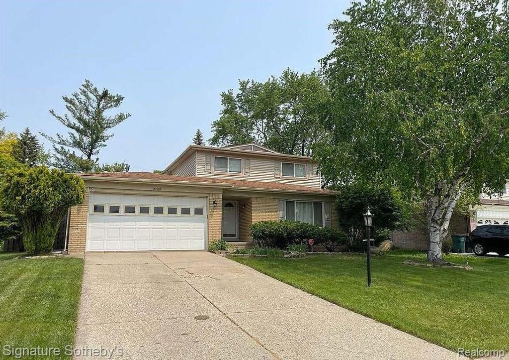 18480 Lincoln Drive, Lathrup Village, MI 48076